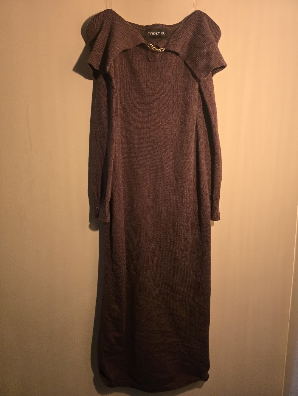 Arden B Brown Off-Shoulder Knit Maxi Dress with Gold Accent